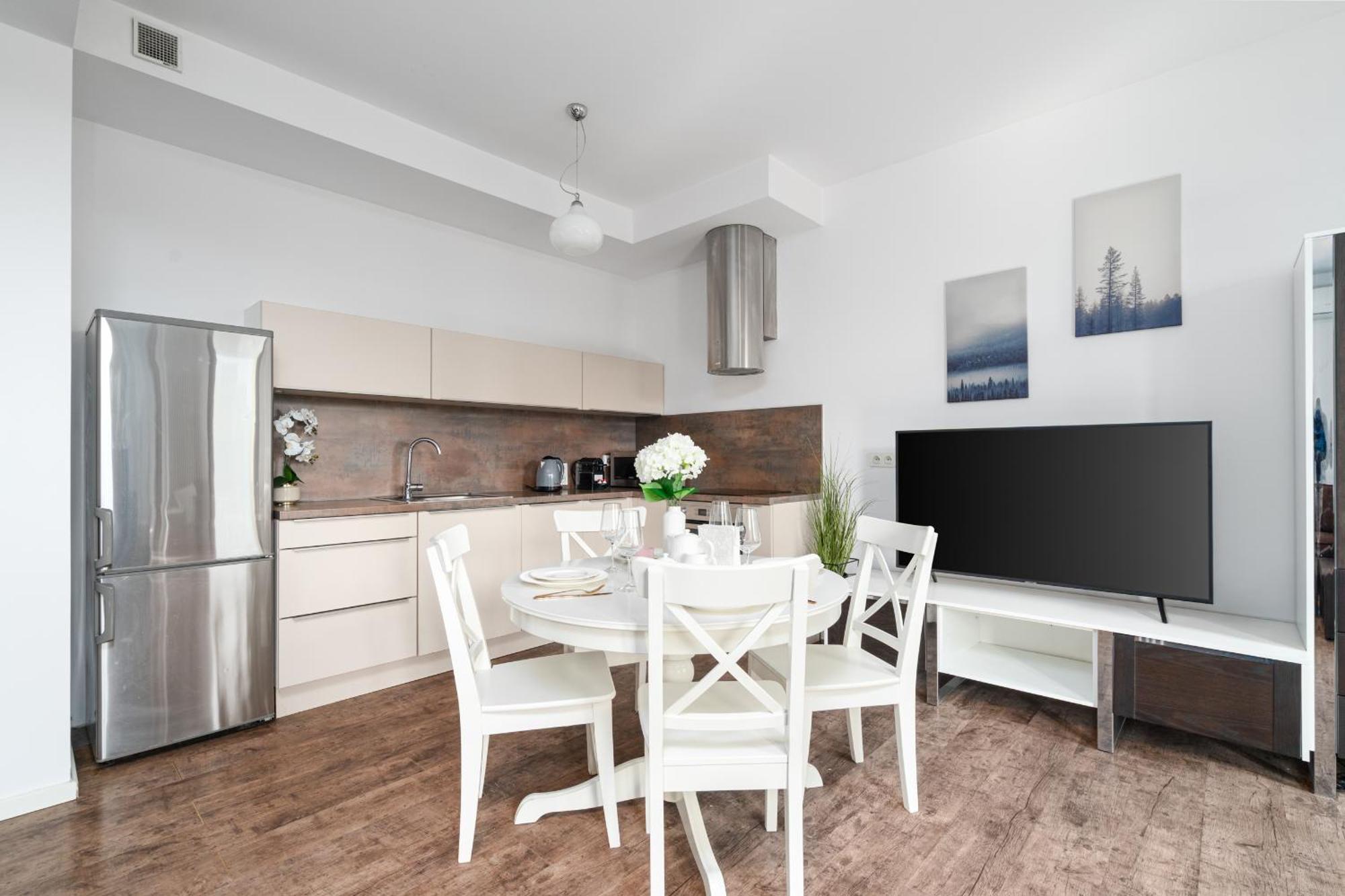 Chic - One Bedroom - Center - Kolejowa Apartament *